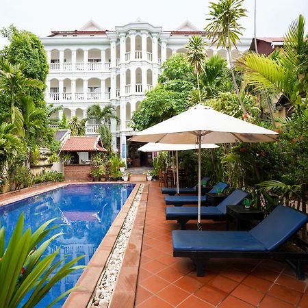 Tan Sokchea Boutique Hotel Siem Reap Bagian luar foto