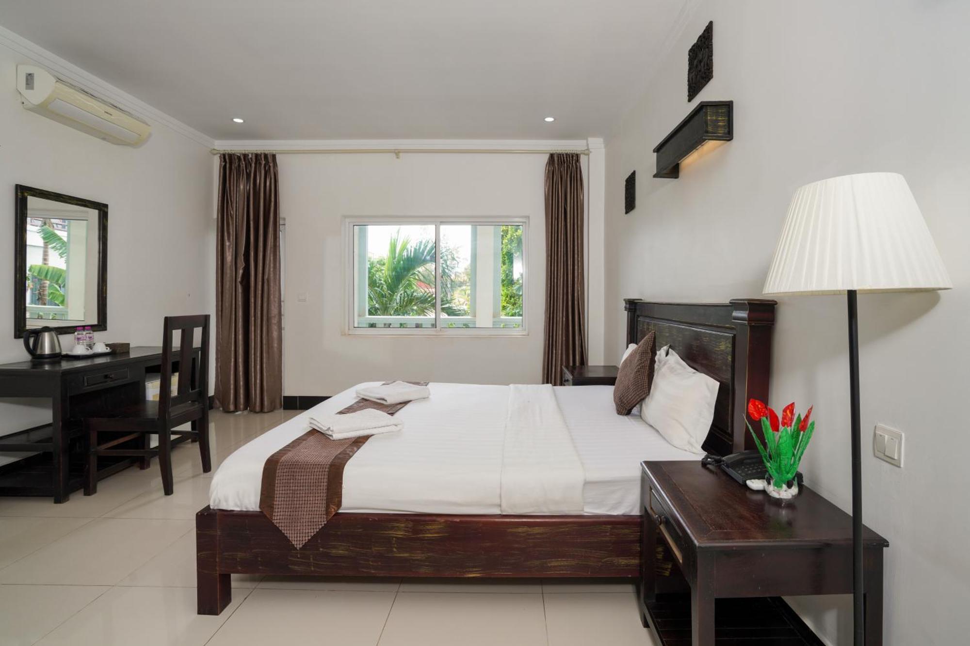 Tan Sokchea Boutique Hotel Siem Reap Bagian luar foto