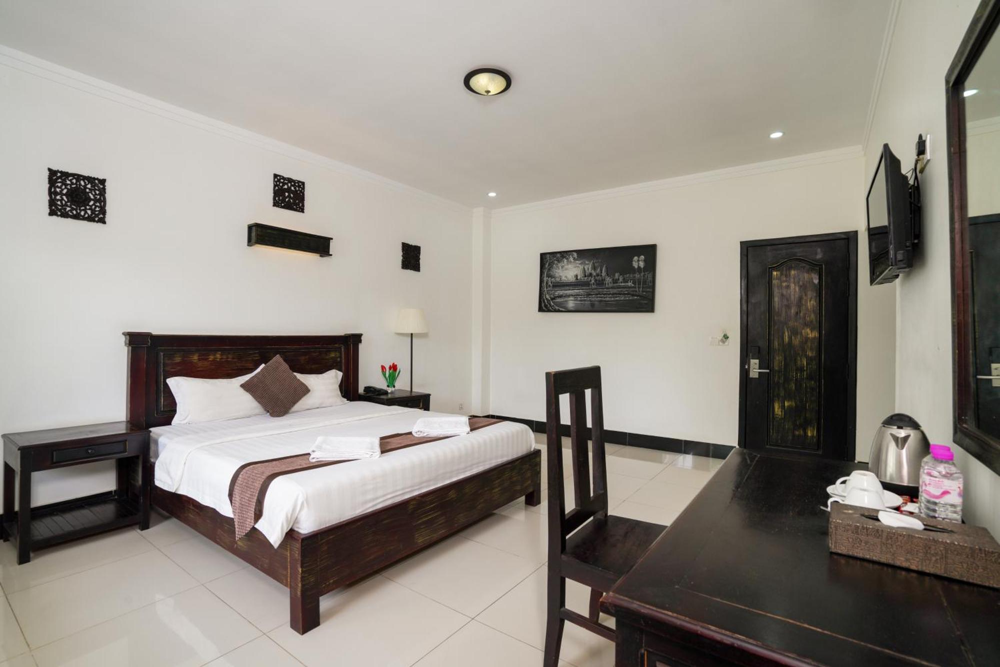 Tan Sokchea Boutique Hotel Siem Reap Bagian luar foto