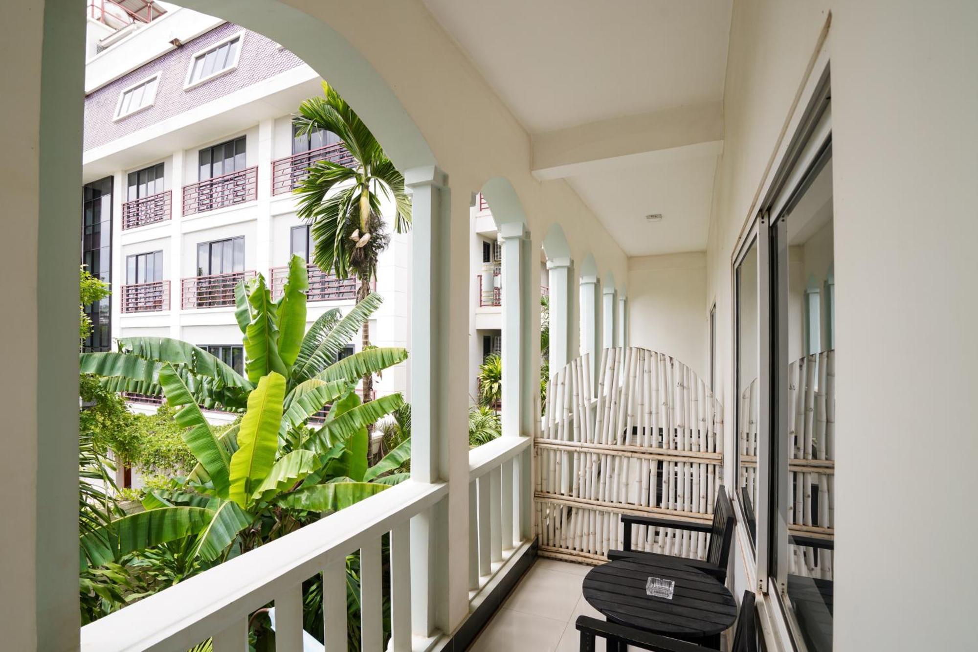 Tan Sokchea Boutique Hotel Siem Reap Bagian luar foto